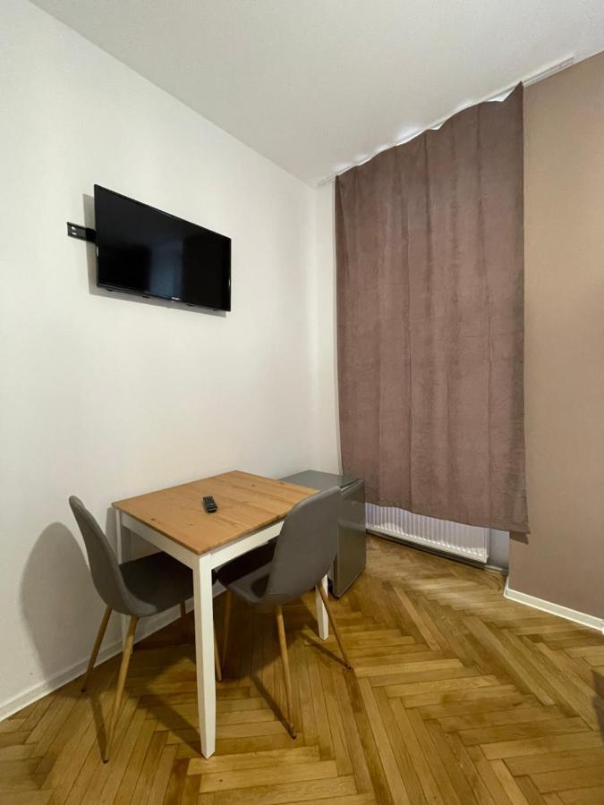 Schei Central Studios In The Heart Of Braşov Dış mekan fotoğraf