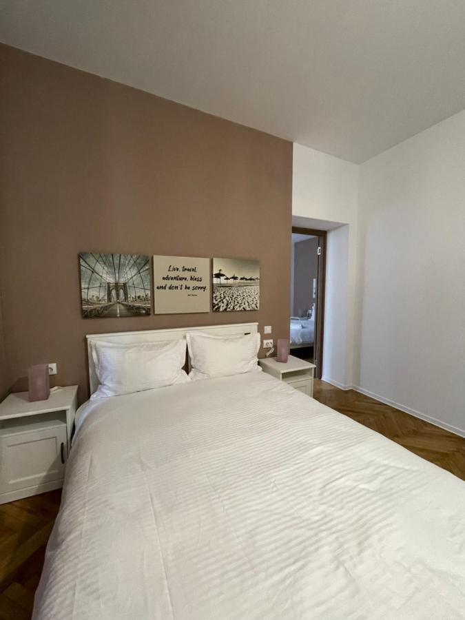 Schei Central Studios In The Heart Of Braşov Dış mekan fotoğraf