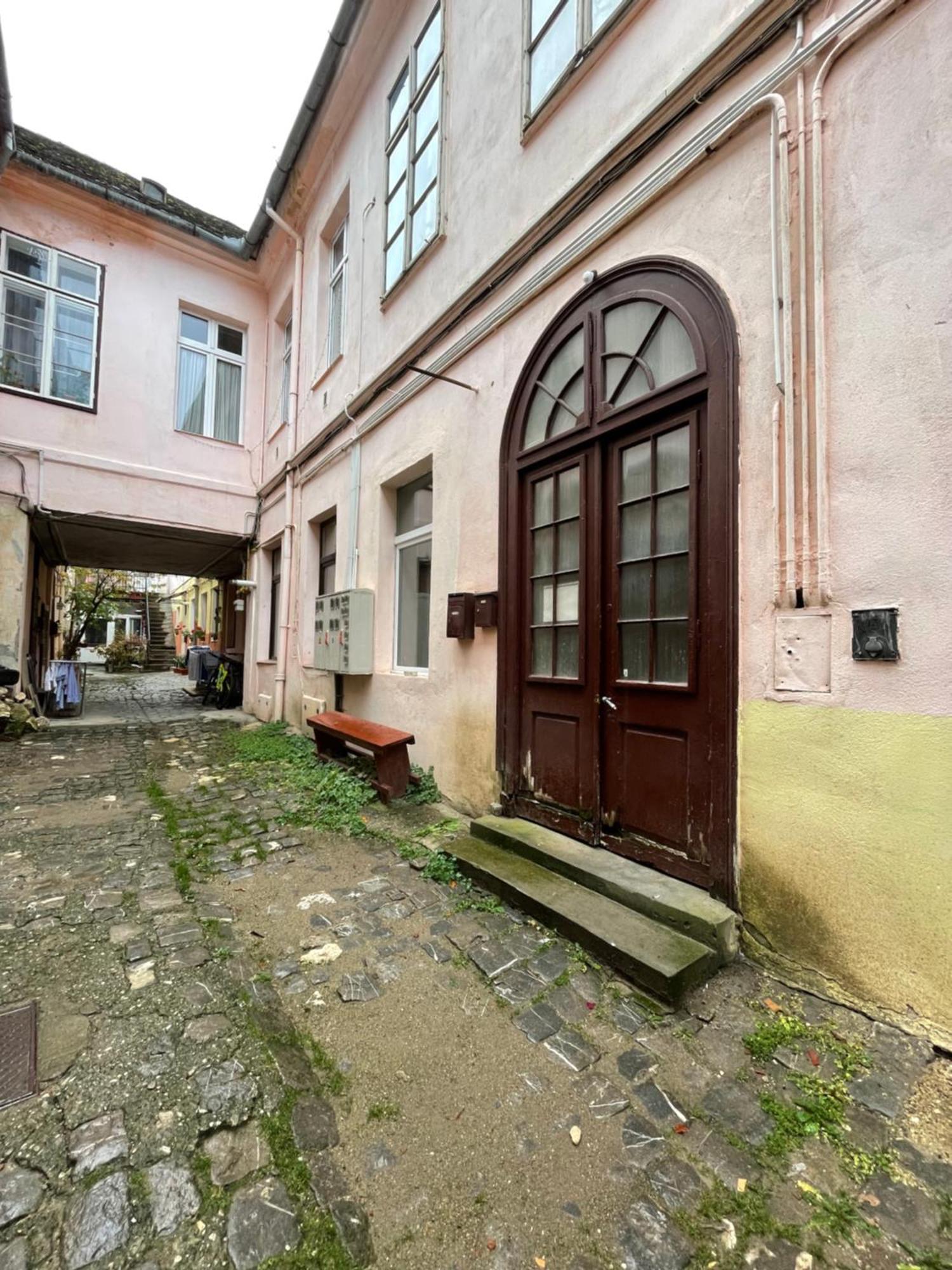Schei Central Studios In The Heart Of Braşov Dış mekan fotoğraf